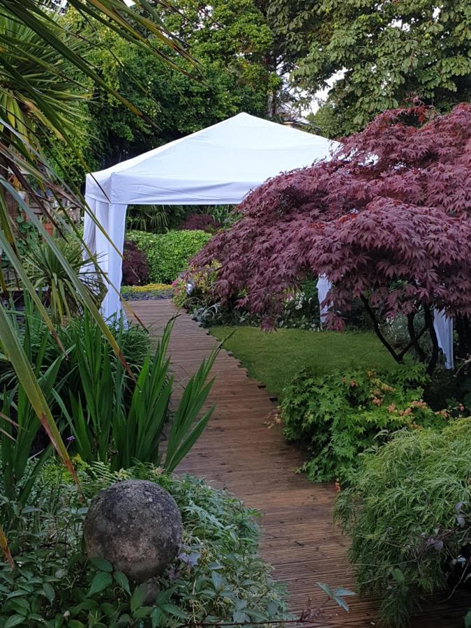 Tropical Garden Oasis Rooms Birmingham Buitenkant foto