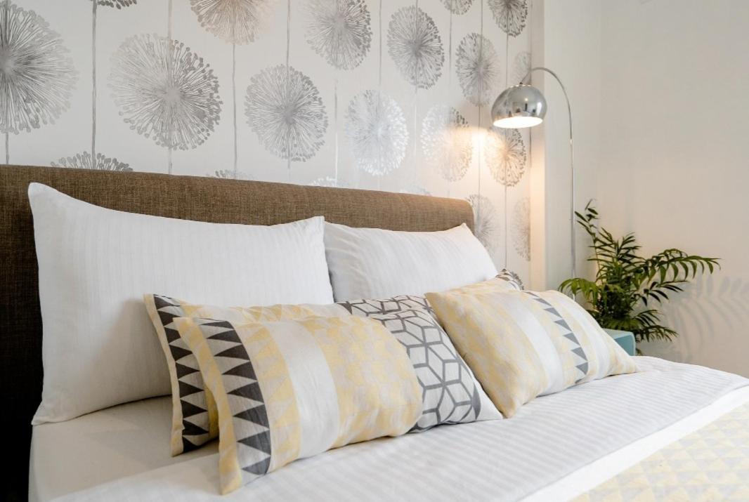 Tropical Garden Oasis Rooms Birmingham Buitenkant foto